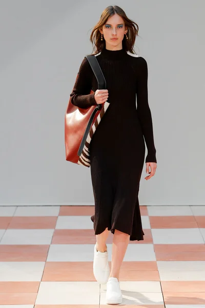 Look 33